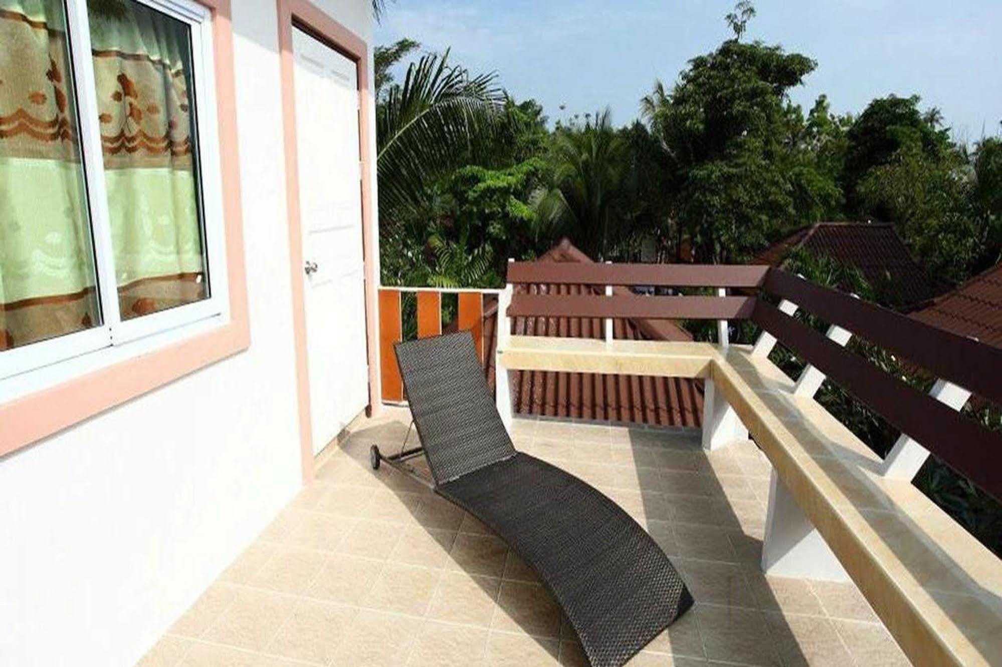 Just Chilling Home Ban Phang Phrao المظهر الخارجي الصورة